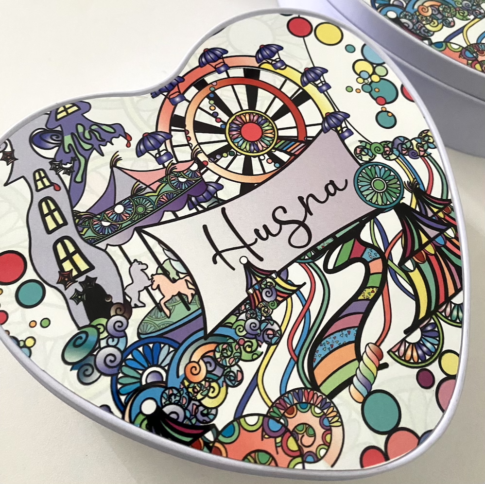 Fairground design heart tin